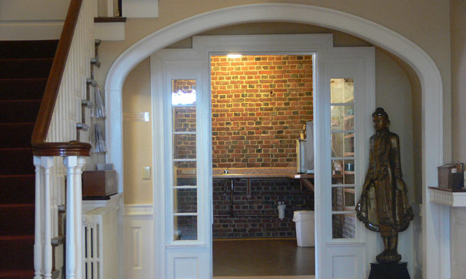 Another view of the Retreat Center foyer.