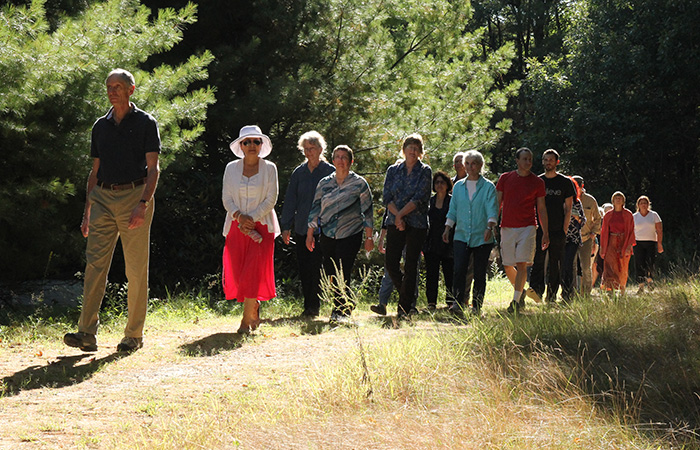 On September 15, 2015, IMS held a ceremony at the Memorial Wall at the Forest Refuge to honor Ruth Denison’s life and contributions to Western Buddhism. 